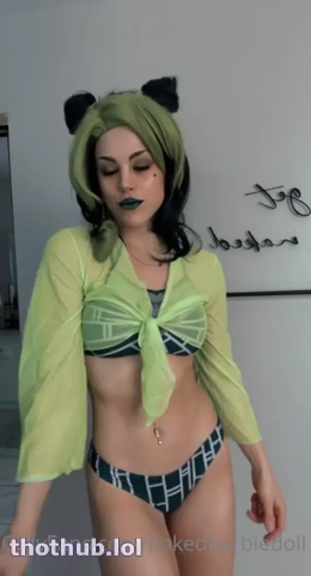 MissMolly OF dance and strip