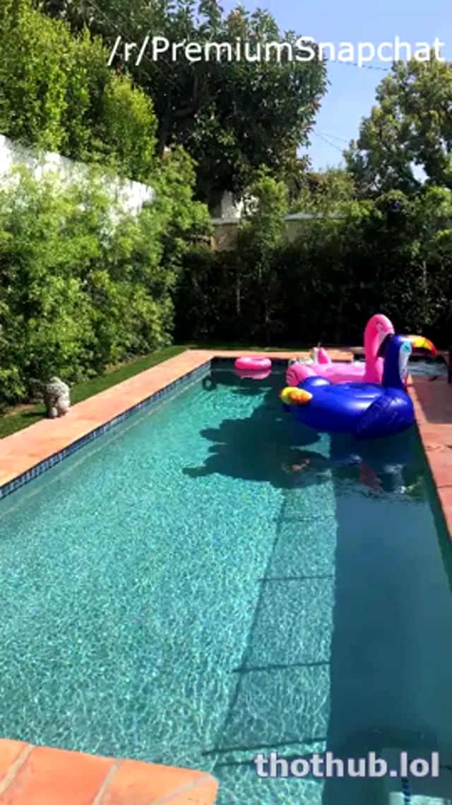 Heidi Grey – Blowjob Fuck with Cumshot on Ass 1