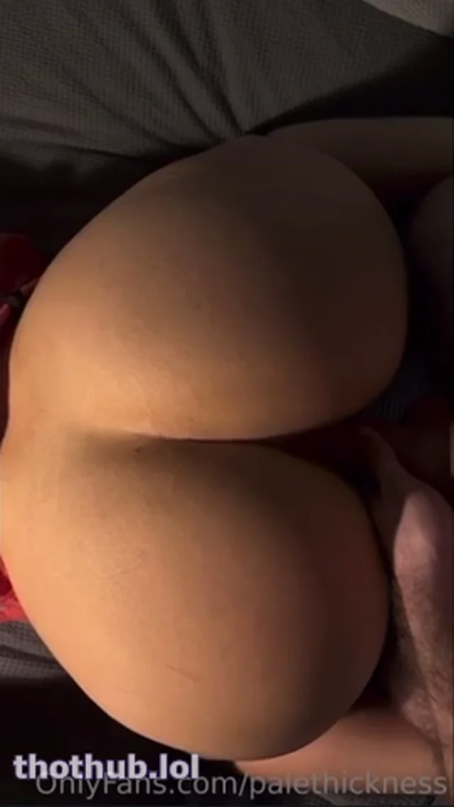 Palethickness doggystyle