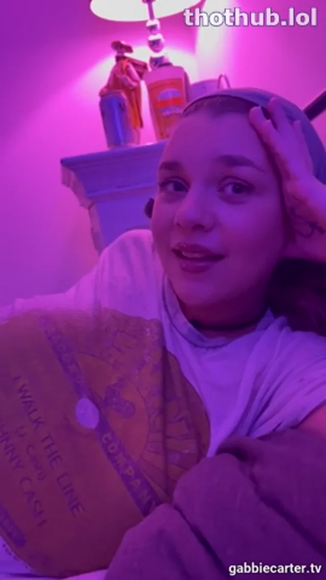 Gabby Carter Milky Boobs Blows her Friend