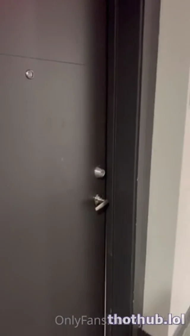 Jade Teen – Anal Tinder Fuck