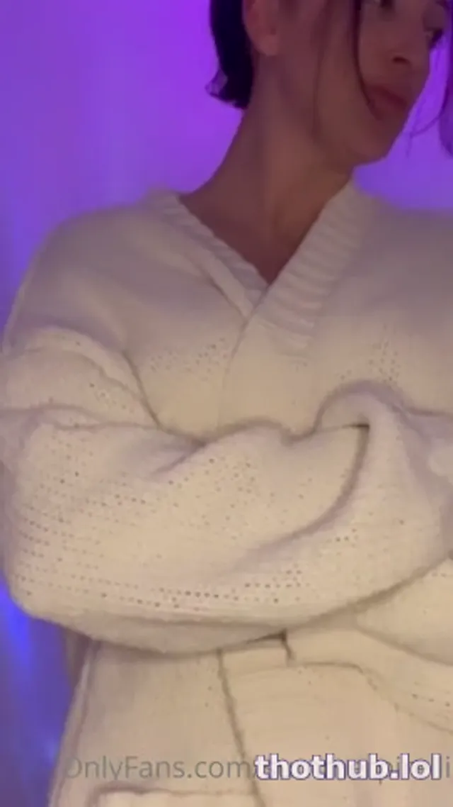 Summer Pirelli OnlyFans JOI