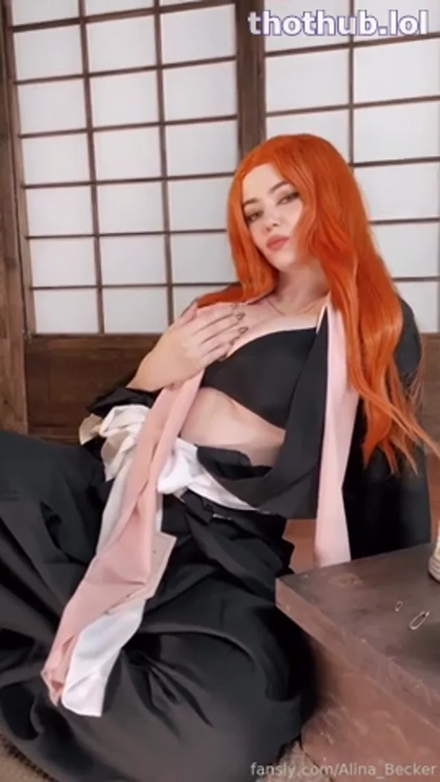 Alina becker cosplay