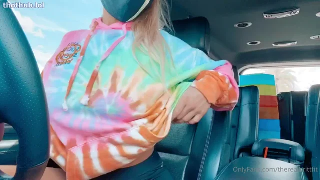 TheRealBrittFit OF Car Glass Dildo Fuck