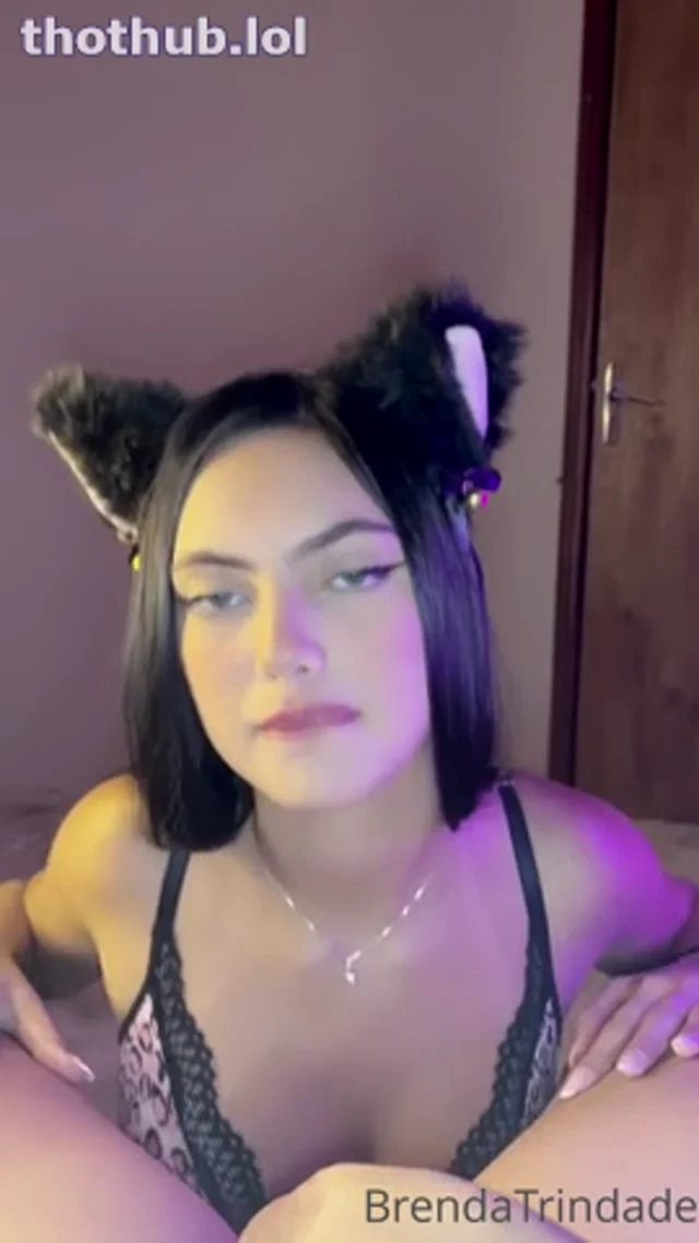 OnlyFans – Brenda Trindade – Cat Ears