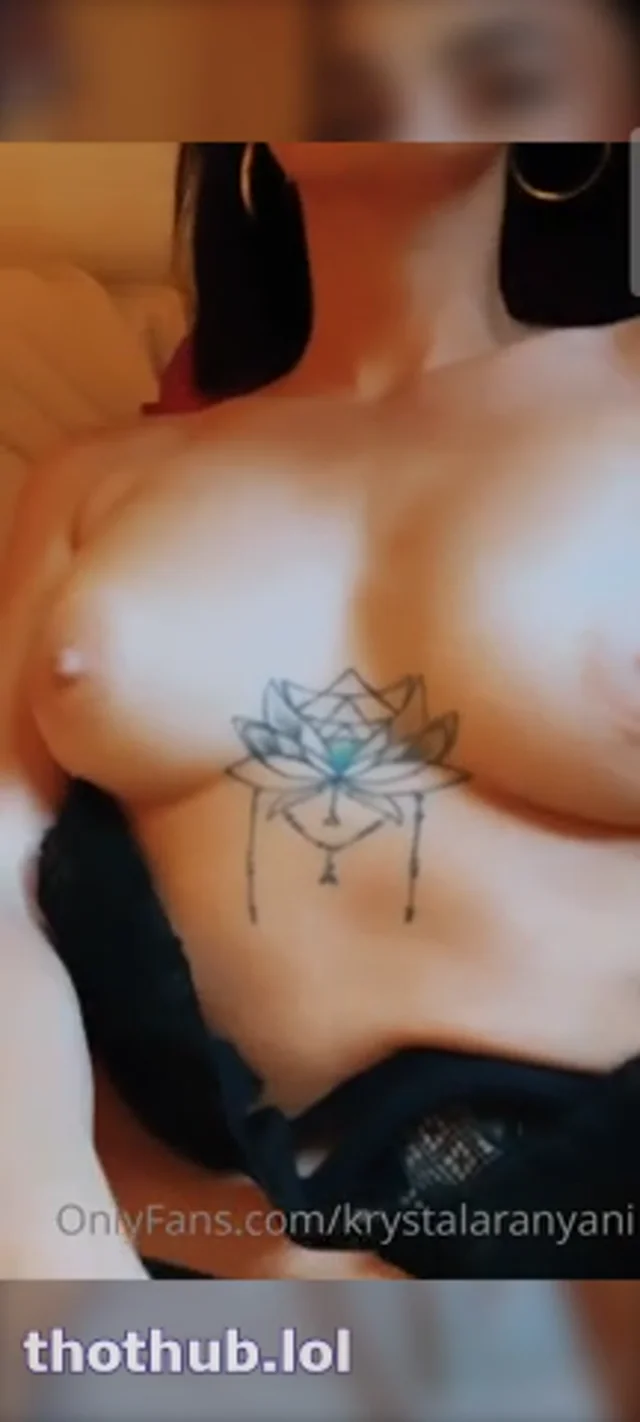 Krystal Aranyani masturbate