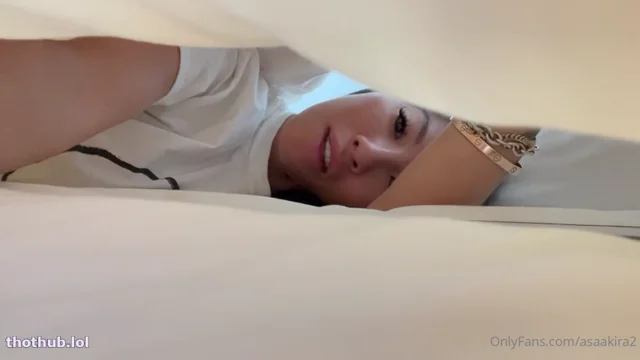 ASA AKIRA – MASTURBAITING IN THE MORNING