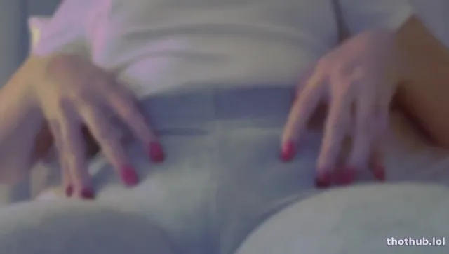 O Rei iShii – Legging sounds, scratching and rubbing