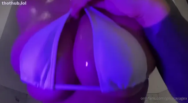 GINASAVAGEX TITS