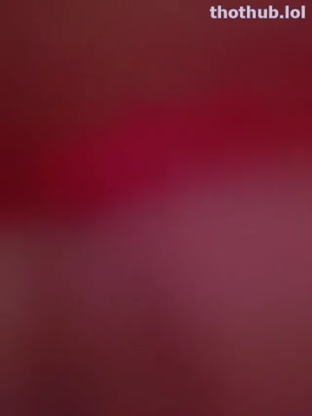 1882929