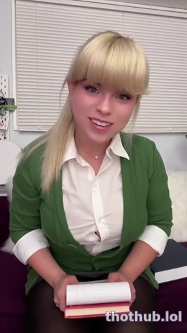 Sabrina banks Gwen Stacy