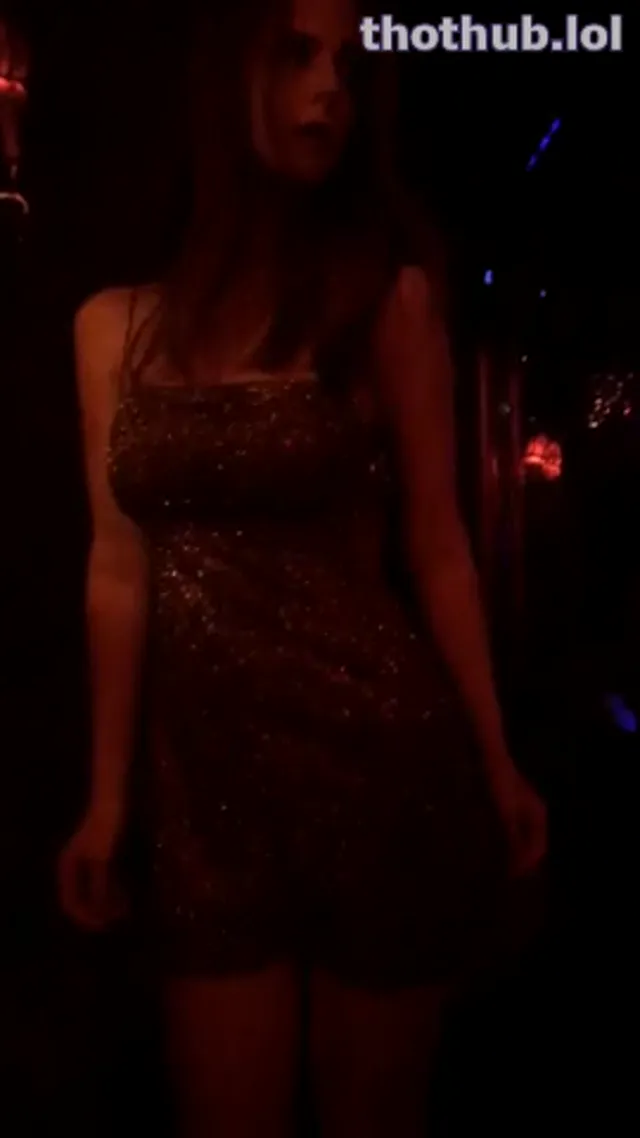 S.C OF – Dancing In The Club