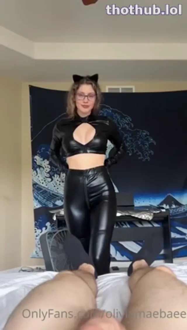 Oliviamaebaee sex in a catsuit