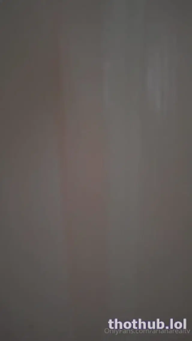 ArianaRealTV Interrupted my shower to get his dick sucked