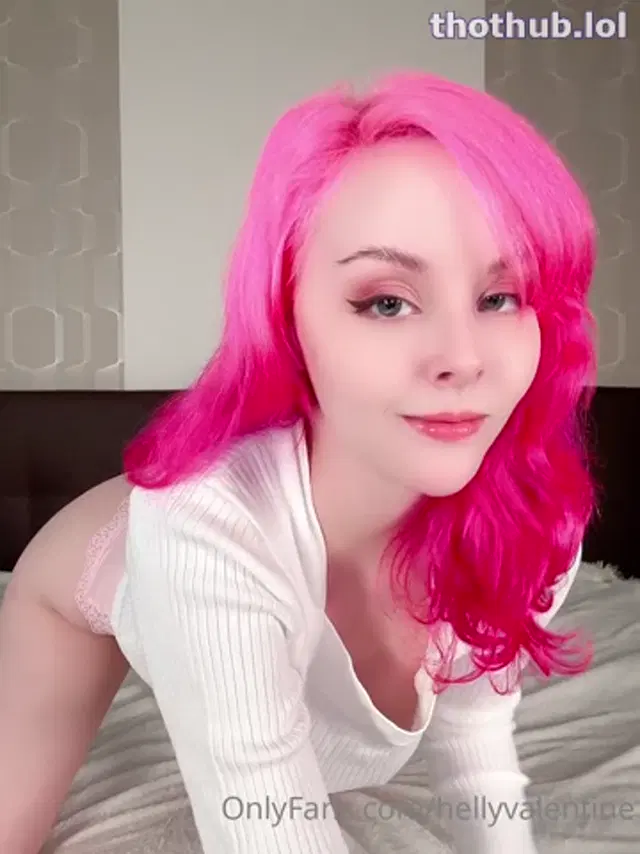 Helly Valentine