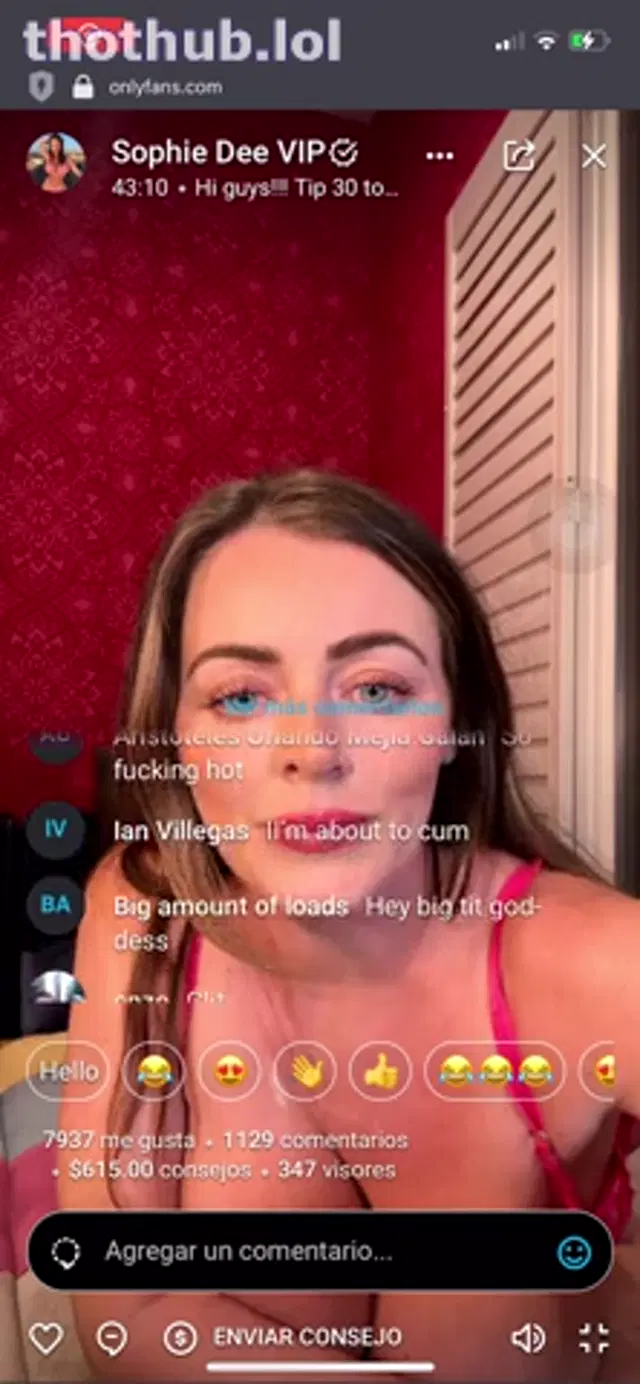 Sophie dee Live