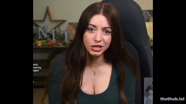 Sweet Anita Big Tits Jiggle Twitch Clip