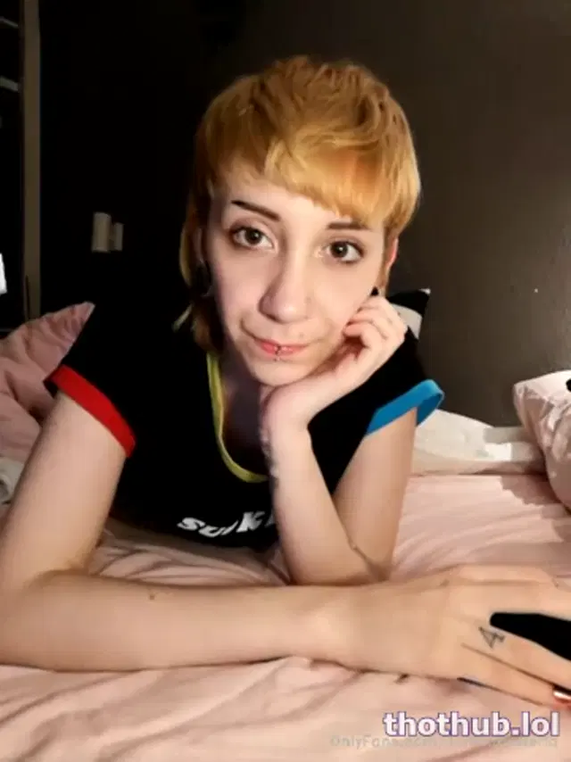 Lorenahysteria webcam
