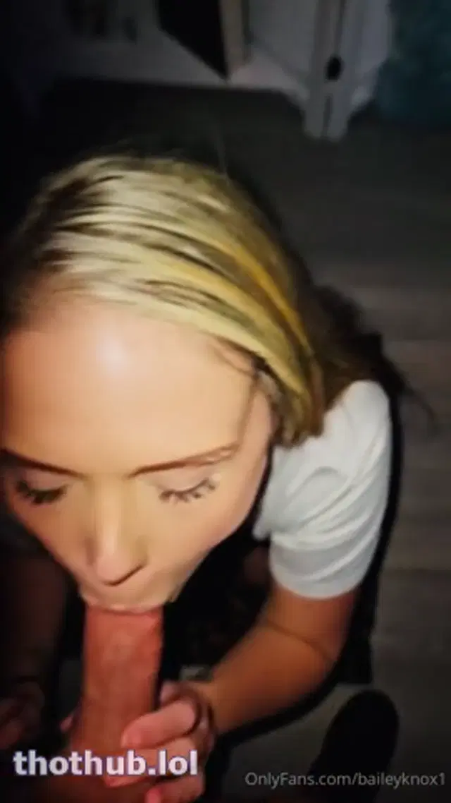 Bailey Knox Blowjob
