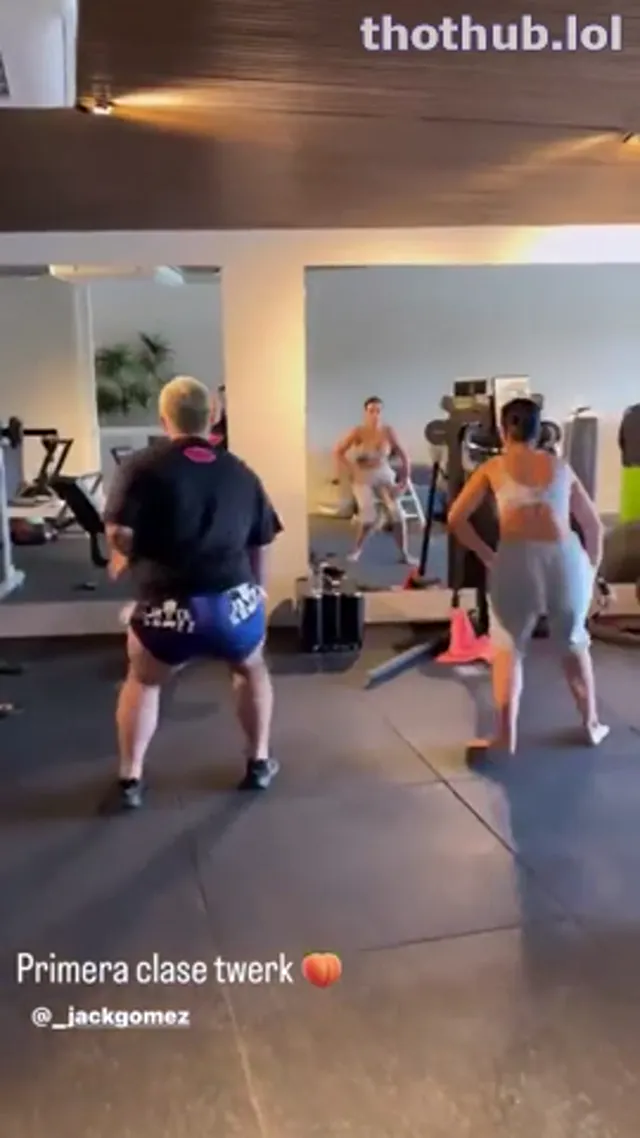 Georgina Rodriguez learning how to twerk