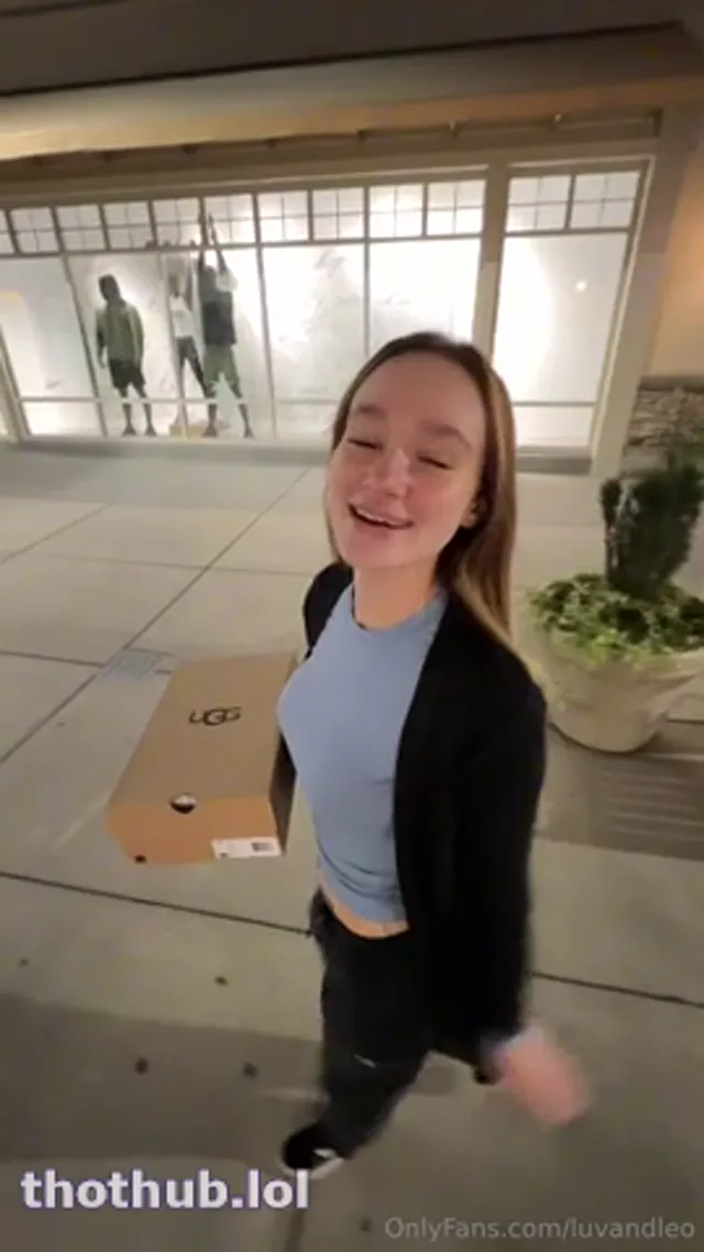 Luvandleo lov3lychick car sloppy blowjob cum in mouth