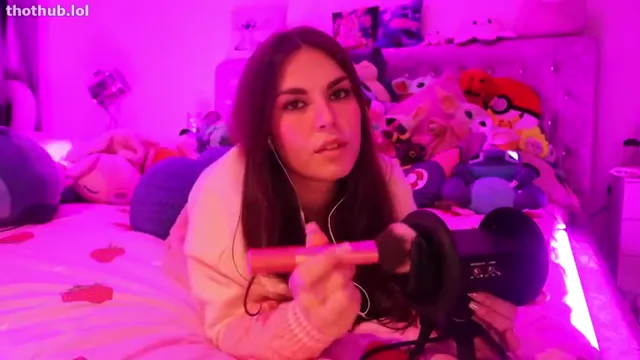 Lauren alexis ASMR