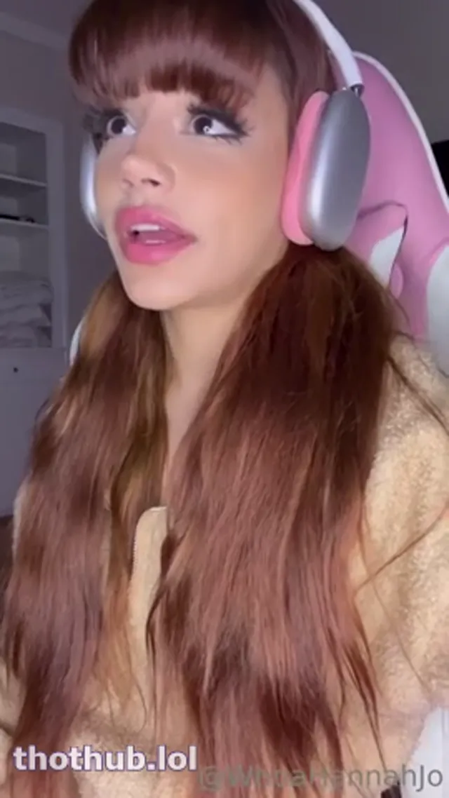 Woahannahjo Streamer Solo
