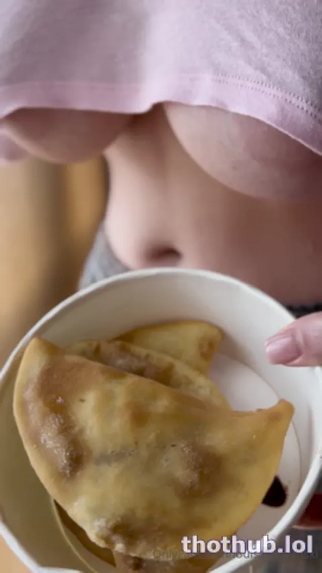 Louisa Khovanski Boobies Breakfast