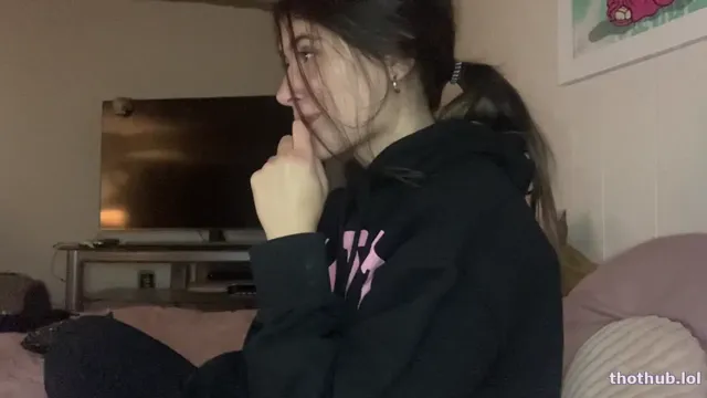 Charlotte Mae – Netflix And Chill