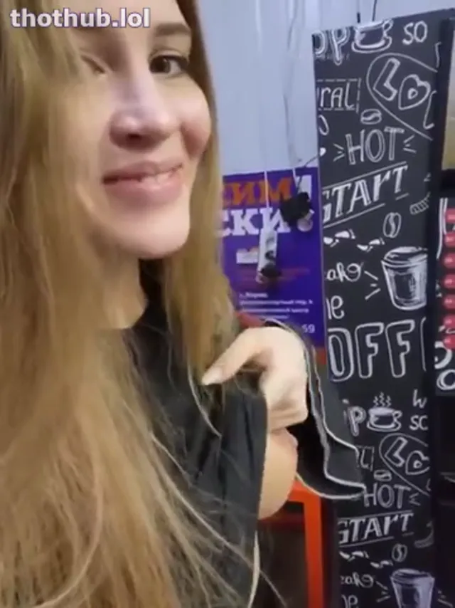 Redhair russian girl in pitstop