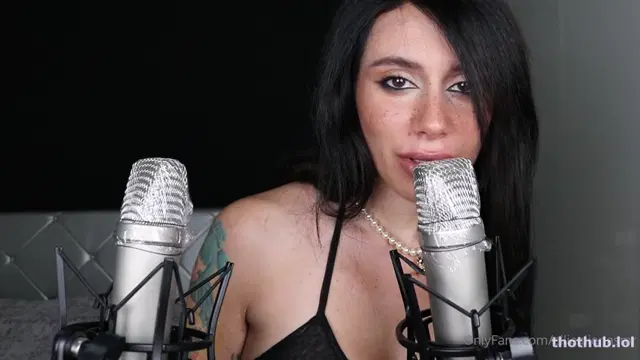 Ellie Alien ASMR