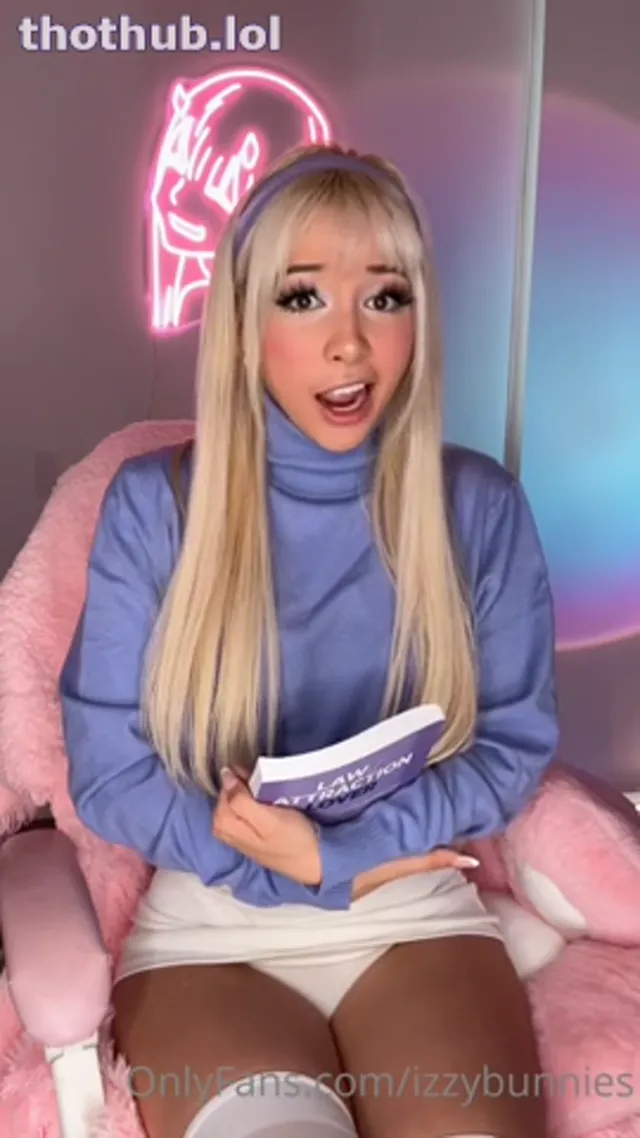 Waifumiia- Trixie Tang Cosplay Solo