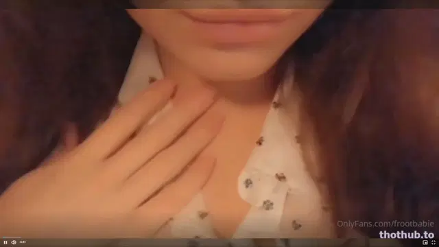 Frootbabie is your horny little girlfriend at home