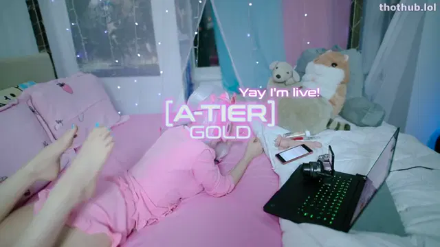 Lana Rain – Eromanga-Sensei Masturbates On Stream