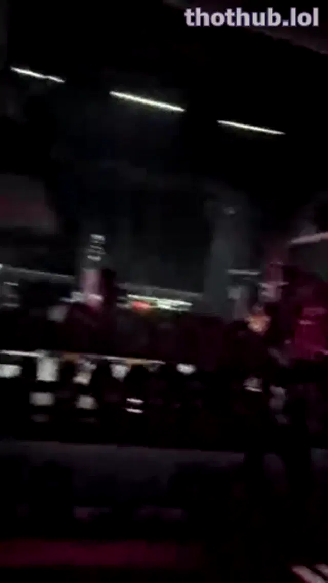 Karely ruiz live