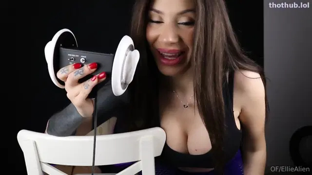 Ellie Alien ASMR
