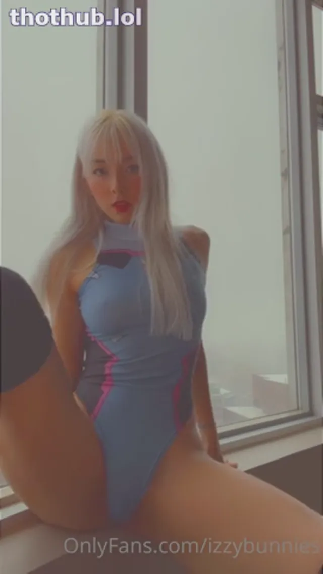 Waifumiia Izzybunnies