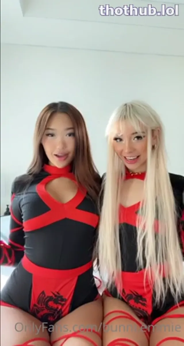 Emma.LVX & Waifumiaa JOI MASTURBATION