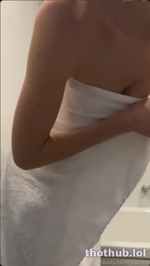 YouRina New Shower Vibrator pussy tease