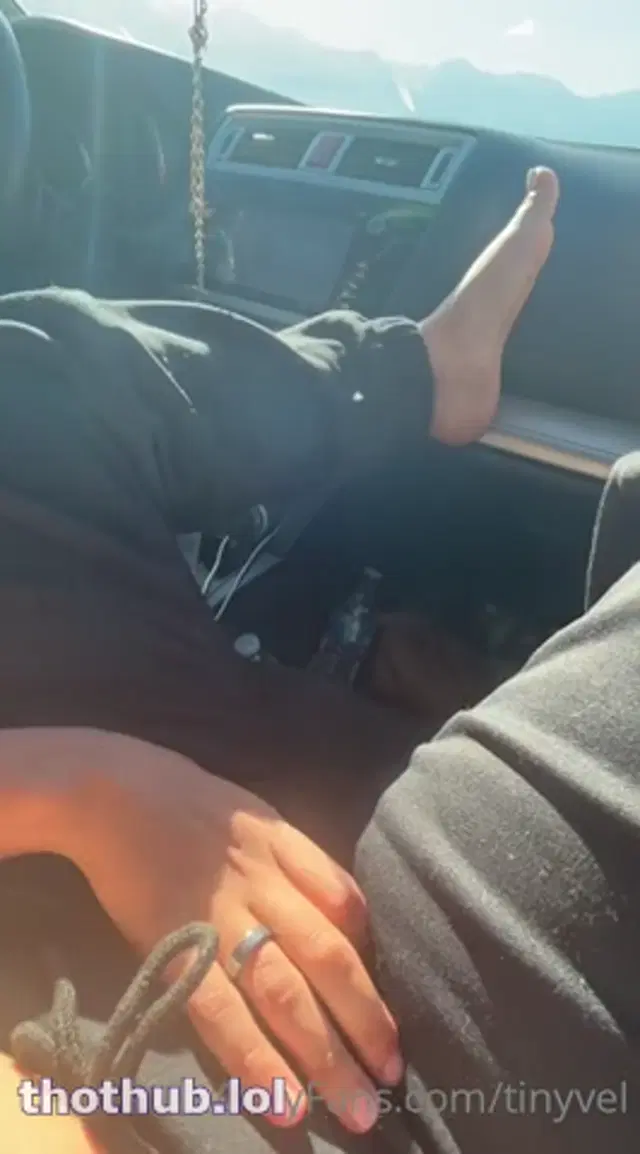 Tinyvel car fingering ppv