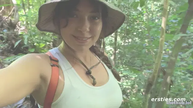 Erin Ashford Caught Squirting In The Wild