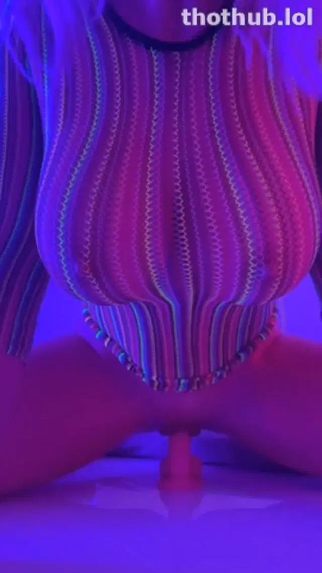Nastyanass- dildo riding