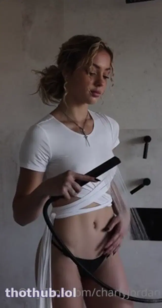 Charly Jordan nude wet shirt