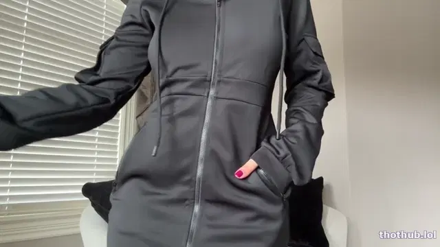 Christina Khalil New Slingkini!