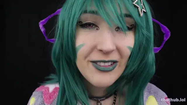 Seafoam Kitten – ALIEN EAR CLEANING~Removing Mind Control Bugs from Your Ears!