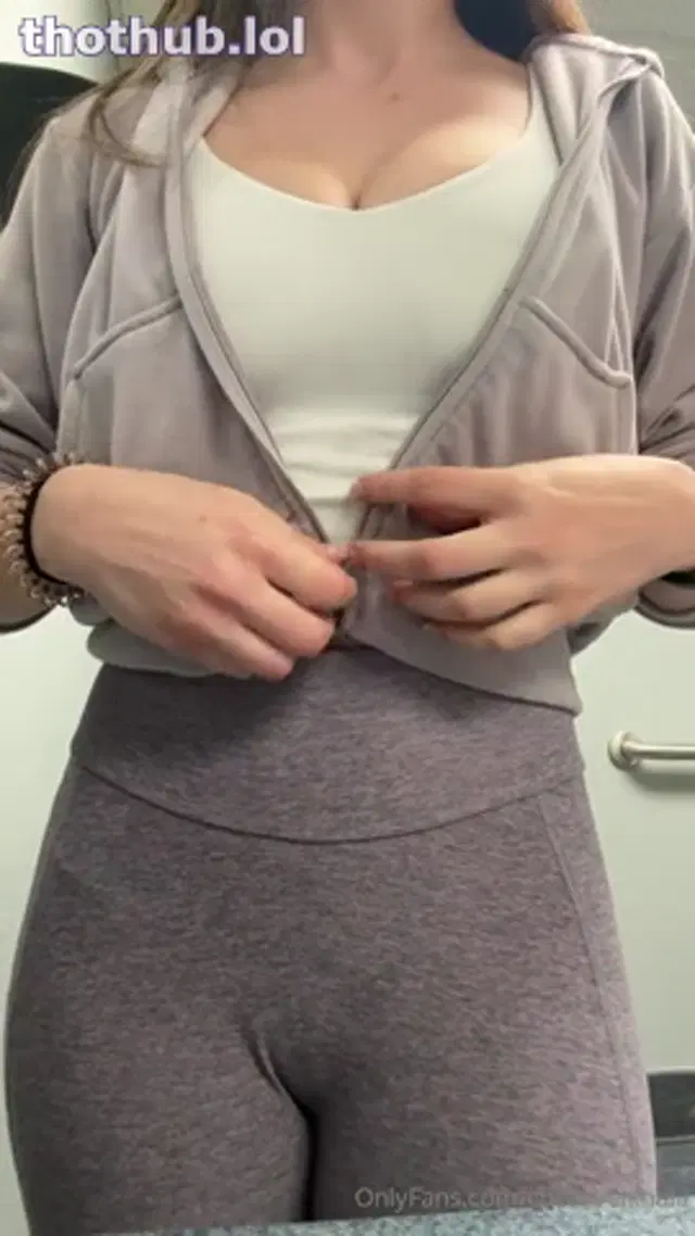 Christina Khalil Today’s gym outfit