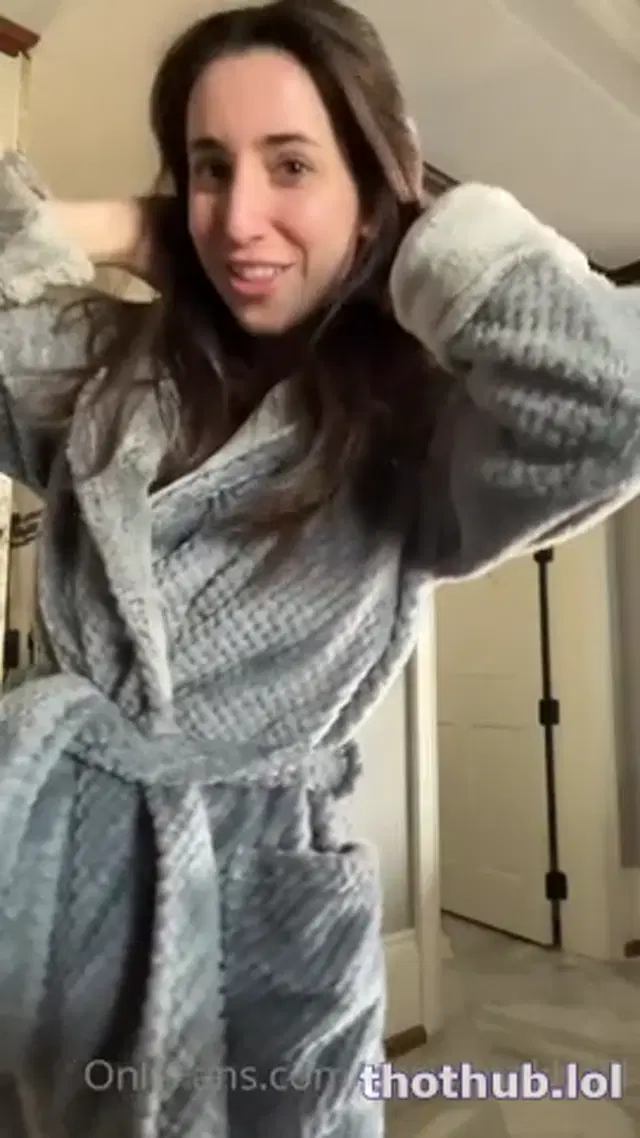 Christina Khalil White Shower Ppv