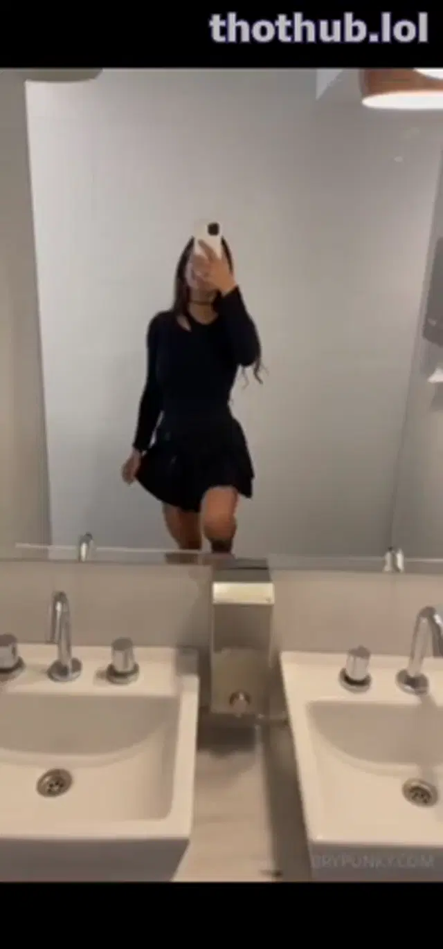 ♥ Brypunky peteANDO en el baño