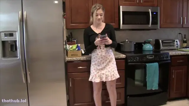 Ashley alexander –  the naked babysitter