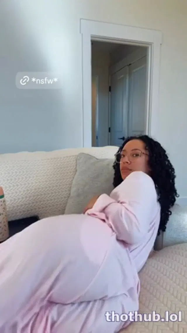 Itslunarliv Ass Slap